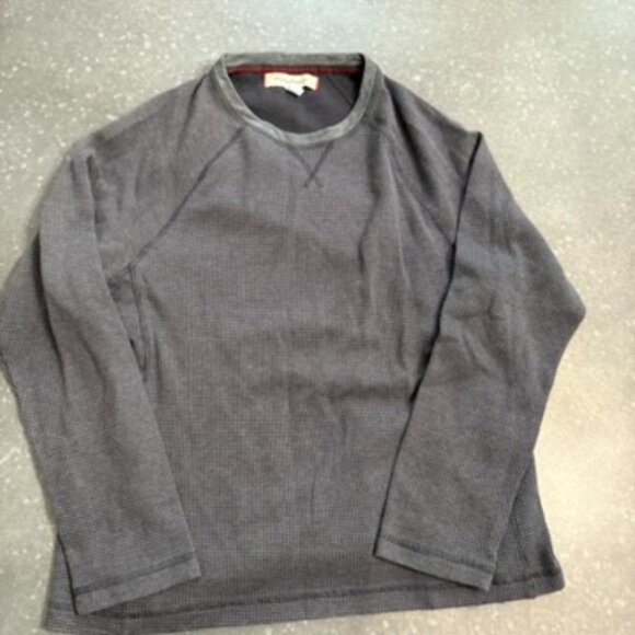Tommy Bahama Gray Textured Long Sleeve Shirt – Size Medium - Picture 2 of 9